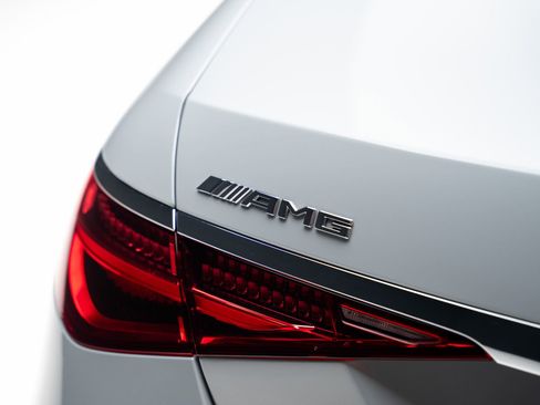 Used 2024 Mercedes-Benz S 63 AMG S image 33