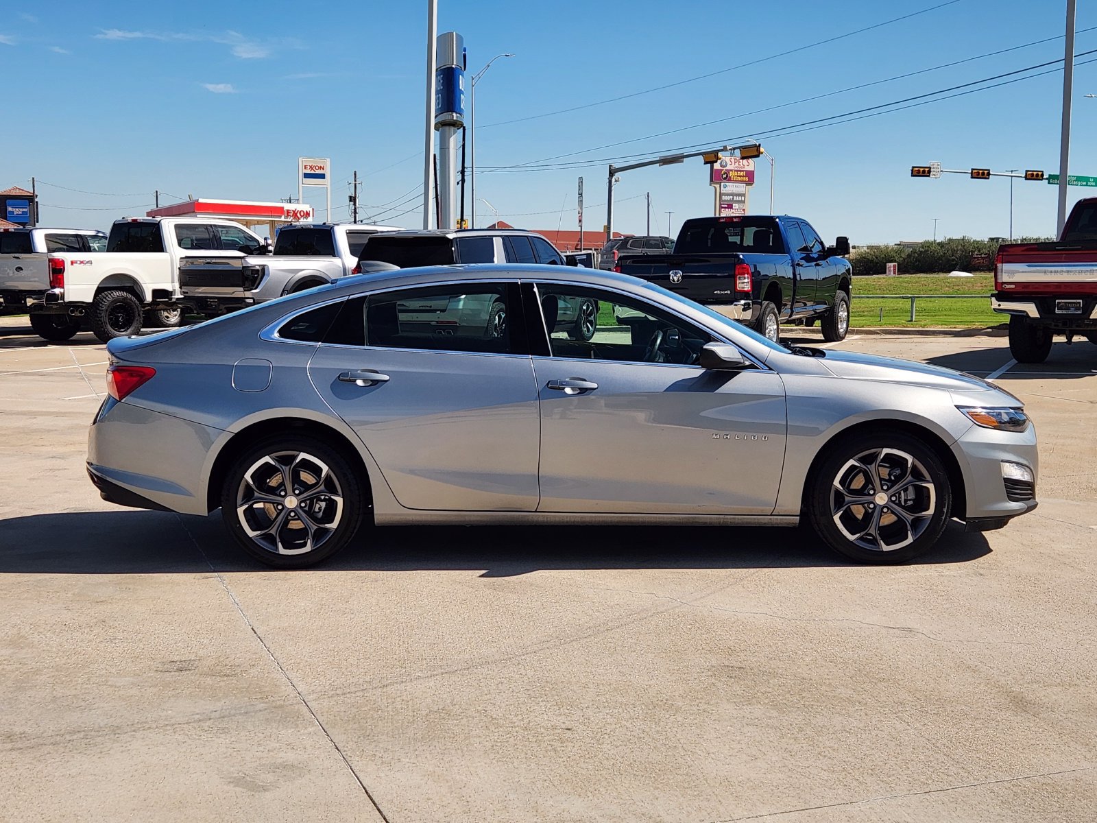 Used 2024 Chevrolet Malibu LT FWD image 7