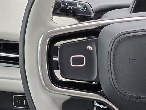 New 2025 Lincoln Navigator L Reserve image 26