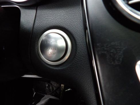 Used 2017 Mercedes-Benz GLC 43 AMG 4MATIC image 23