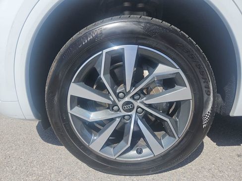 Used 2023 Audi Q5 2.0T Premium Plus w/ Premium Plus Package image 13