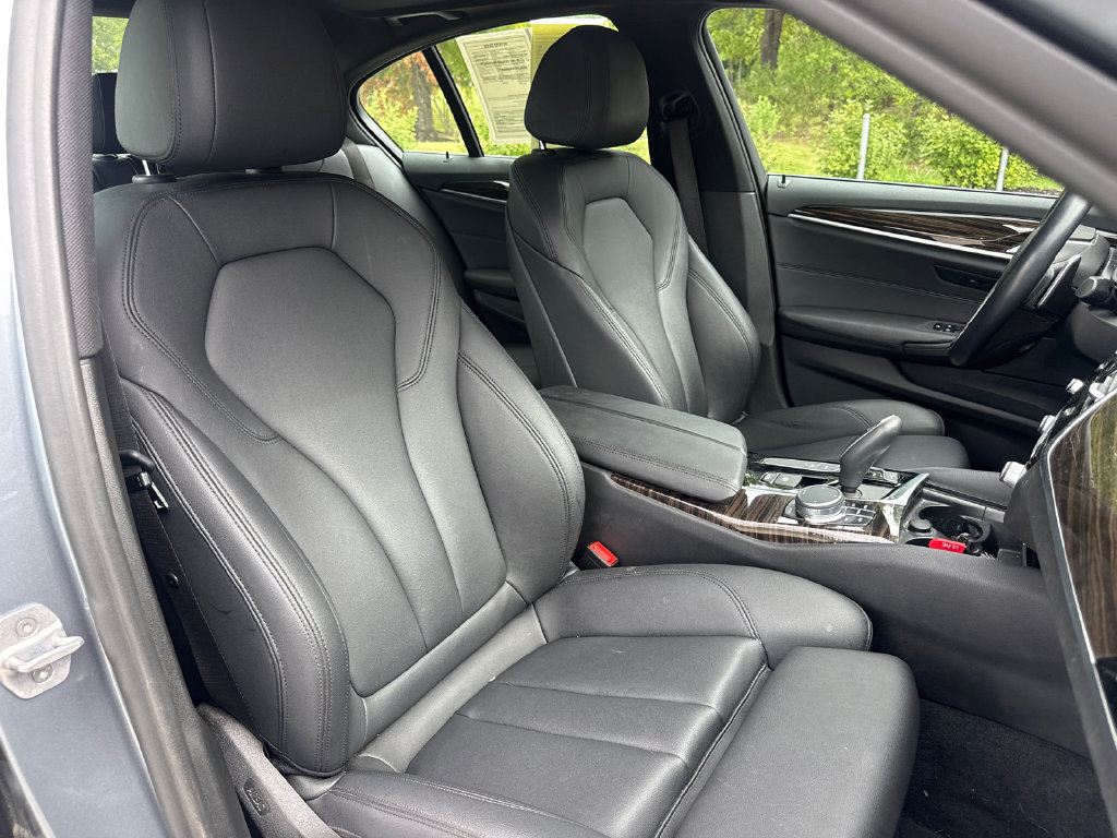 Used 2018 BMW 530e RWD image 34
