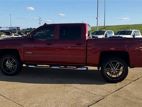 Certified 2018 Chevrolet Silverado 1500 LT w/ Texas Edition image 6