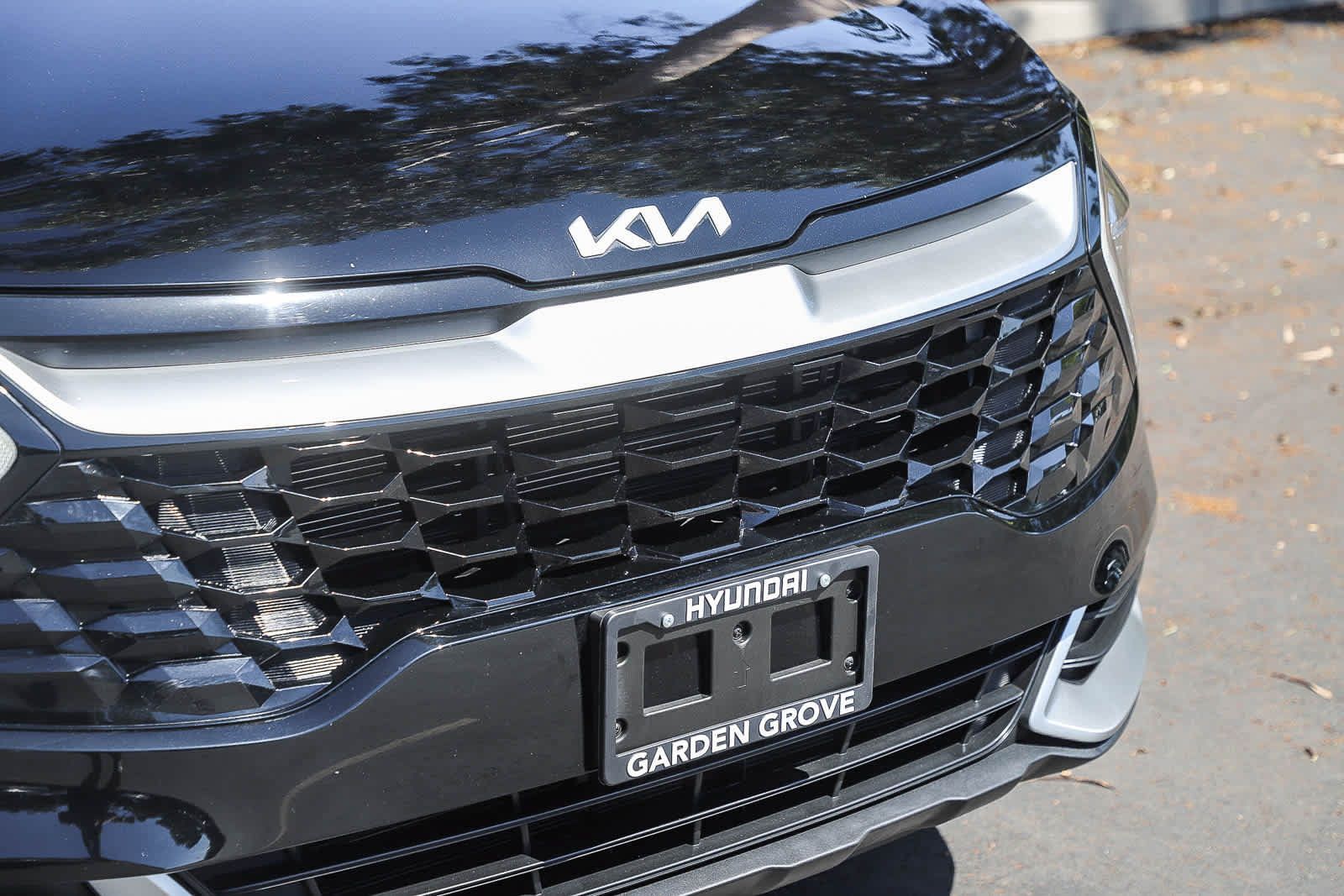 Used 2023 Kia Sportage EX FWD image 5