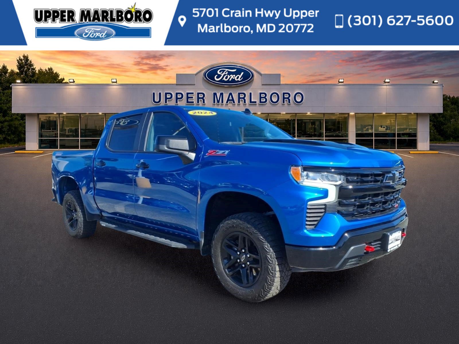 Used 2024 Chevrolet Silverado 1500 LT Trail Boss w/ Convenience Package II AWD/4WD image 1