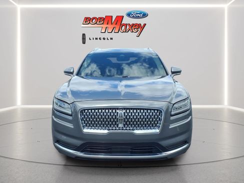 Used 2023 Lincoln Nautilus Reserve w/ Cargo Utility Package AWD/4WD image 2
