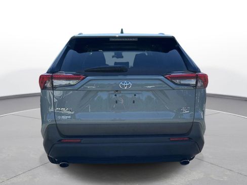 Used 2023 Toyota RAV4 XLE w/ Convenience Package FWD image 7