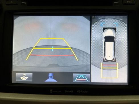 Used 2019 Toyota Highlander Limited Platinum AWD/4WD image 16