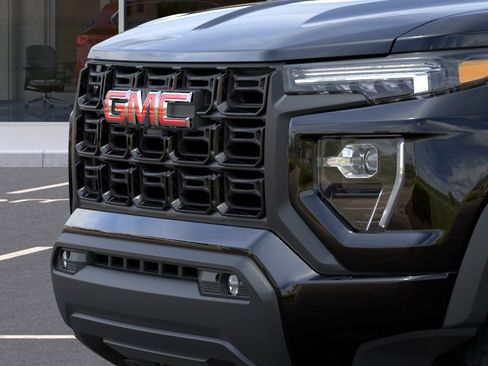 New 2026 GMC Canyon Elevation w/ Convenience Package RWD image 13