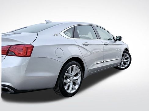 Used 2016 Chevrolet Impala LTZ image 2