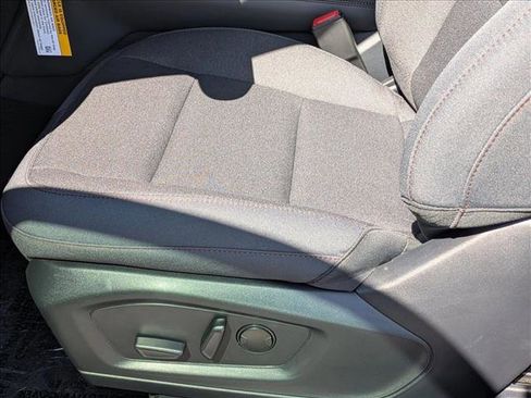 New 2026 Ford Explorer Active RWD image 4