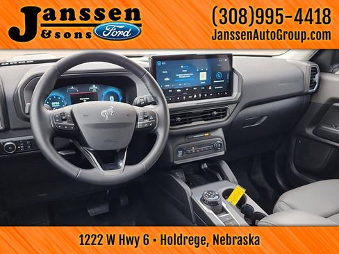 Used 2025 Ford Bronco Sport Badlands image 18