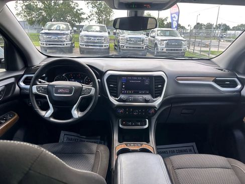 Used 2021 GMC Acadia SLE w/ LPO, Floor Liner Package image 16