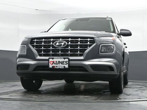 New 2026 Hyundai Venue SEL FWD image 45