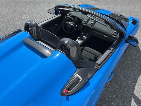 Used 2025 Porsche 718 Boxster Spyder RS w/ Weissach Package RWD image 21