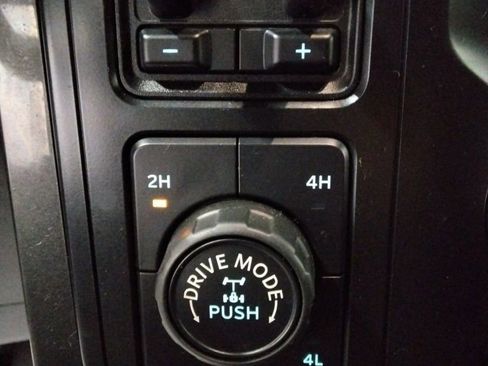 Used 2021 Ford F150 XLT w/ Equipment Group 302A High image 17