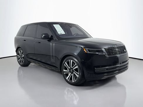 Certified 2023 Land Rover Range Rover SE AWD/4WD image 3
