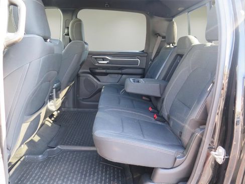 Used 2020 RAM 1500 Big Horn AWD/4WD image 23