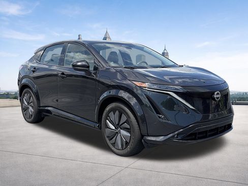Certified 2024 Nissan Ariya AWD image 26