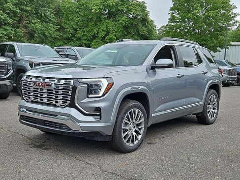 New 2026 GMC Terrain Denali AWD/4WD image 3