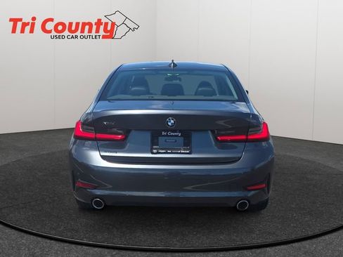 Used 2019 BMW 330i xDrive Sedan AWD/4WD image 7
