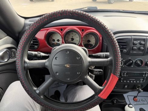 Used 2005 Chrysler PT Cruiser Touring image 20