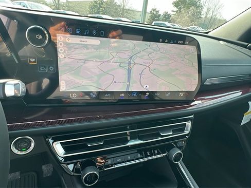 New 2026 Chevrolet Traverse Z71 w/ Driver Confidence Package image 22