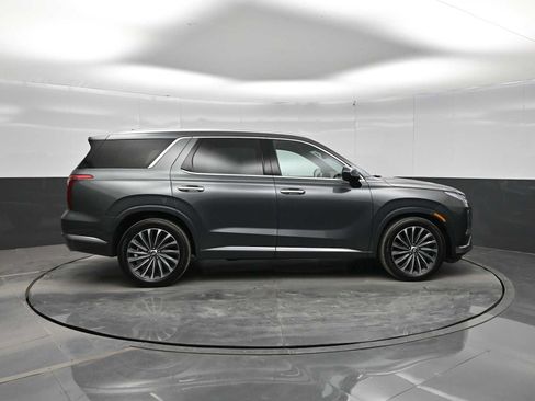 Used 2024 Hyundai Palisade Calligraphy AWD/4WD image 9