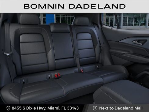 New 2025 Chevrolet Equinox EV LT w/ Convenience Package II image 18