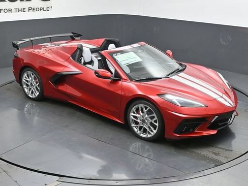 New 2027 Chevrolet Corvette Stingray Convertible w/ Stealth Interior Trim Package RWD image 28