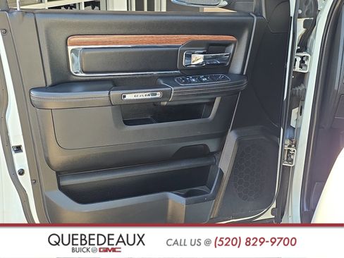 Used 2018 RAM 1500 Laramie w/ Convenience Group AWD/4WD image 10