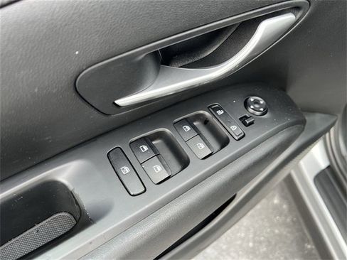 Used 2022 Hyundai Tucson SEL image 15