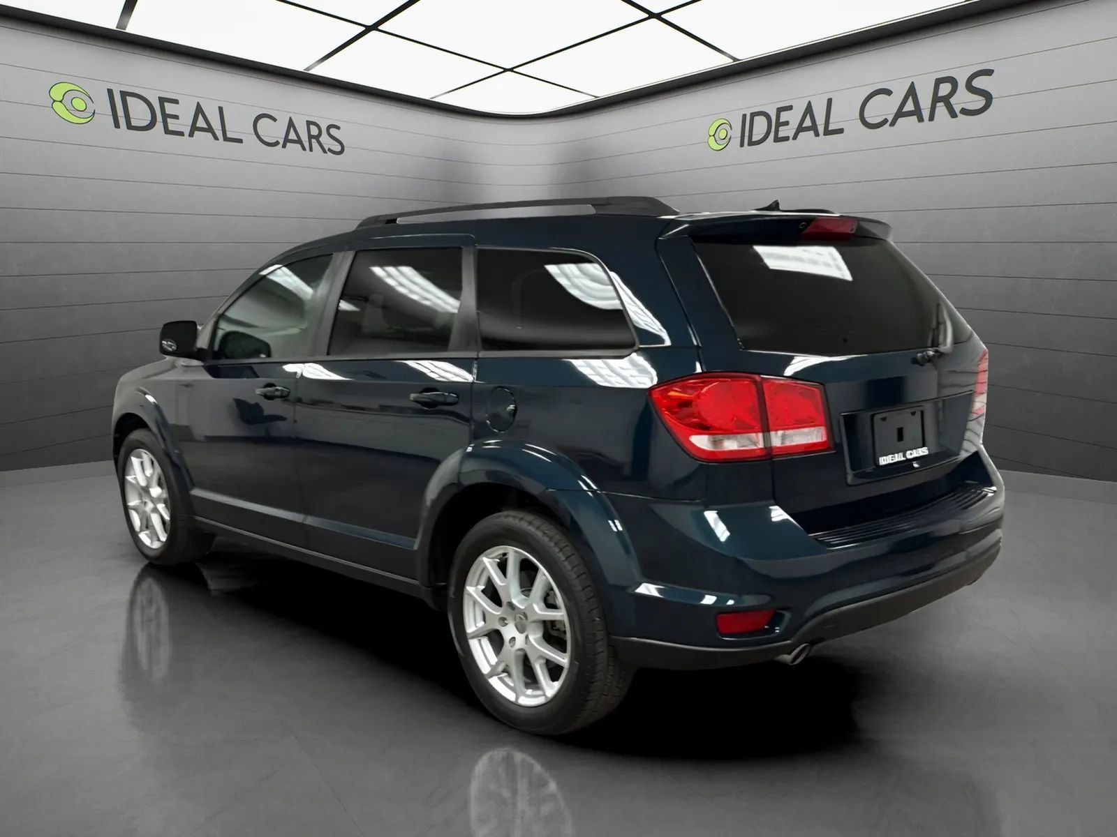 Used 2013 Dodge Journey SXT w/ Flexible Seating Group FWD image 7