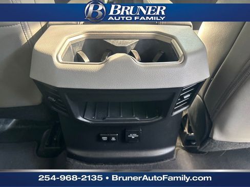 Used 2024 Toyota Tundra Limited image 19