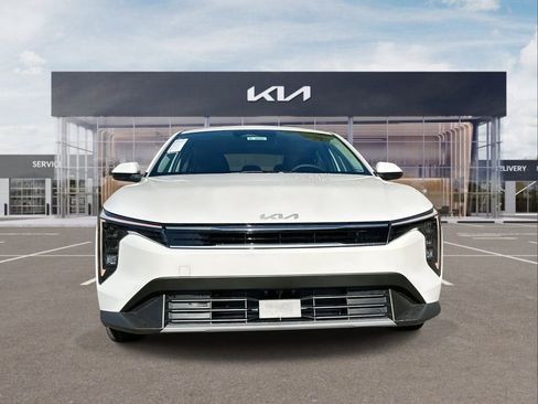 New 2025 Kia K4 EX image 3