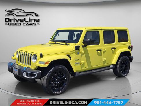 Used 2023 Jeep Wrangler Unlimited Sahara w/ Cold Weather Group AWD/4WD image 10