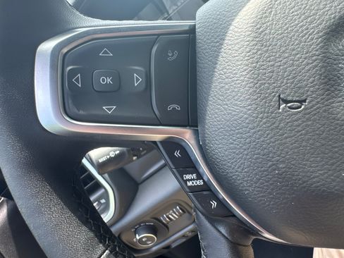 Used 2025 RAM 1500 Big Horn AWD/4WD image 26