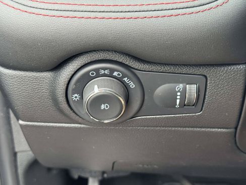 Used 2023 Dodge Durango GT AWD/4WD image 19