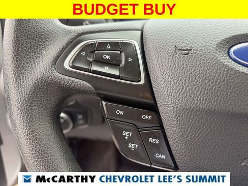 Used 2017 Ford Focus SE FWD image 17