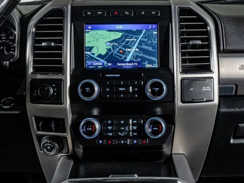 Used 2021 Ford F350 Platinum w/ Tremor Off-Road Package AWD/4WD image 24