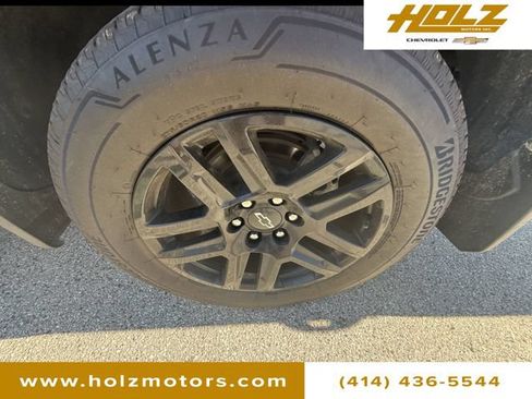 Used 2024 Chevrolet Silverado 1500 RST w/ Convenience Package II AWD/4WD image 32