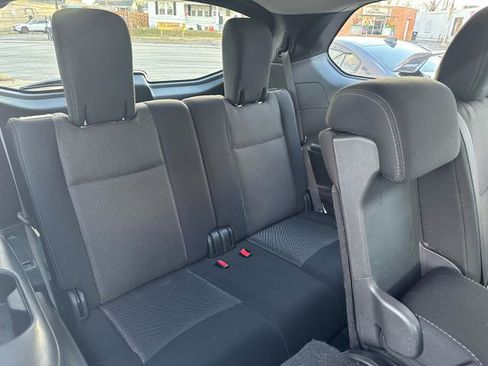 Used 2017 Nissan Pathfinder S image 17