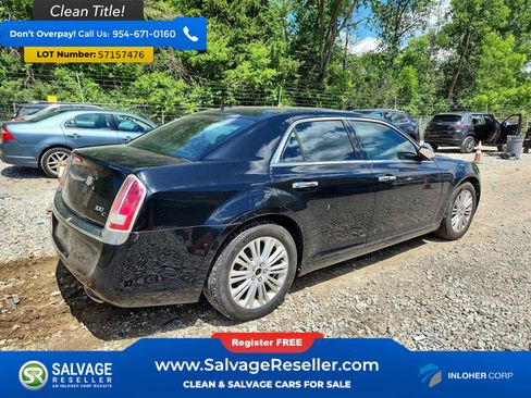 Used 2014 Chrysler 300 C AWD/4WD image 4