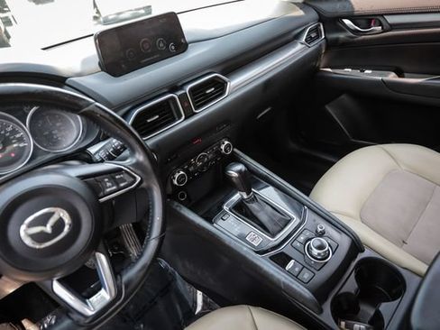 Used 2017 MAZDA CX-5 Touring FWD image 42