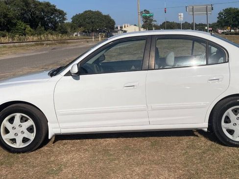 Used 2004 Hyundai Elantra GLS image 5