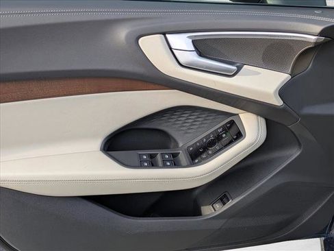 New 2025 Audi A5 2.0T Prestige image 17