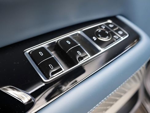 New 2025 Cadillac Escalade IQ Sport 2 w/ LPO, ONYX Package image 13