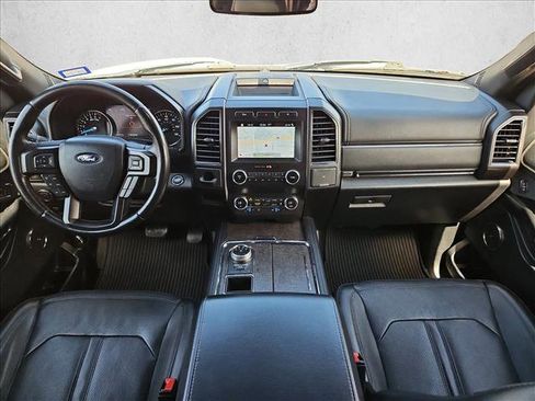 Used 2019 Ford Expedition Max Limited image 18