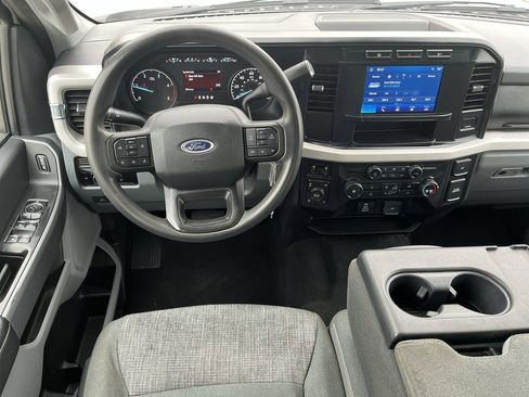 Used 2023 Ford F250 XLT image 14