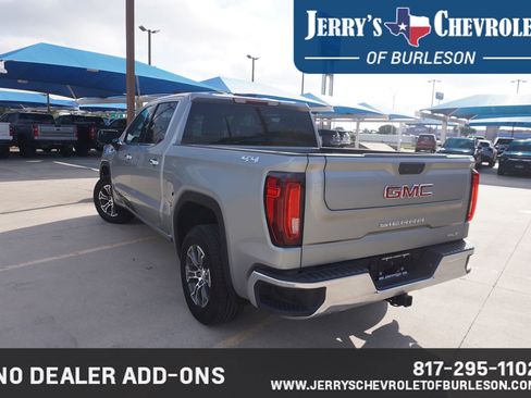 Used 2026 GMC Sierra 1500 SLT AWD/4WD image 4
